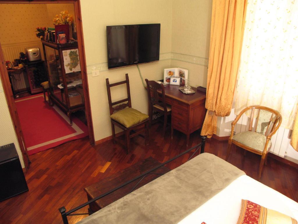Gourmet B&B Giglio Bianco Florence Exterior photo